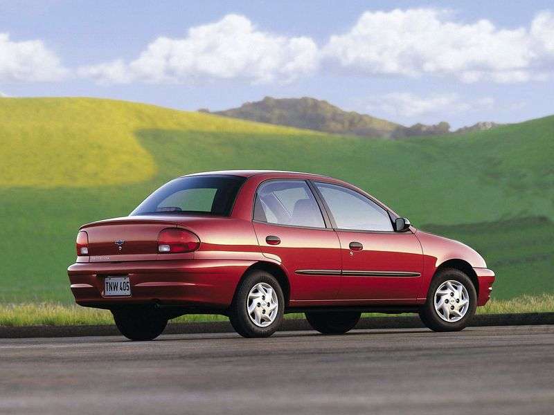 Chevrolet Metro 1st generation sedan 1.3 AT (1998–2001)