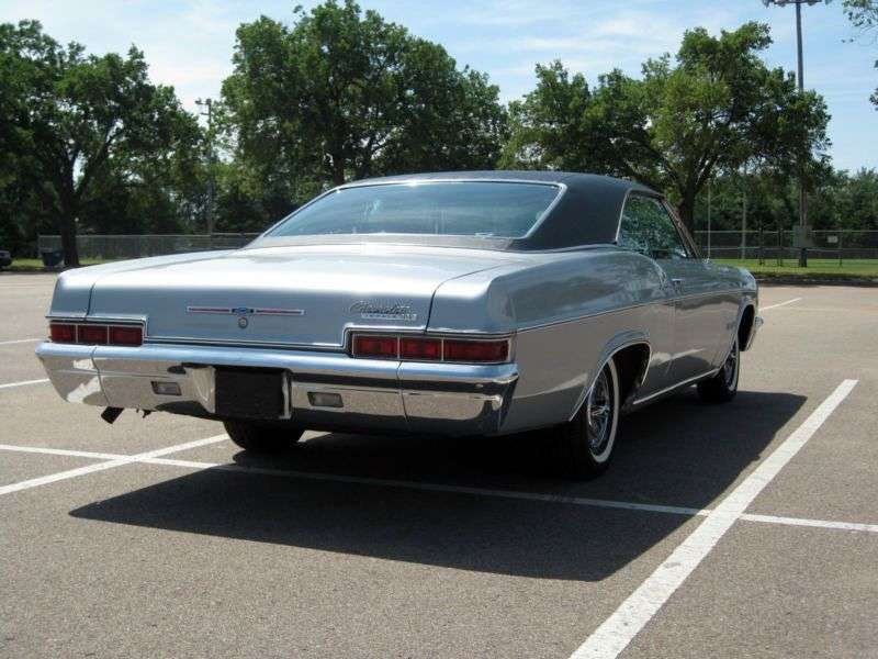 Chevrolet Impala 4. generacja [restyling] coupe 4.1 MT Overdrive (1966 1966)