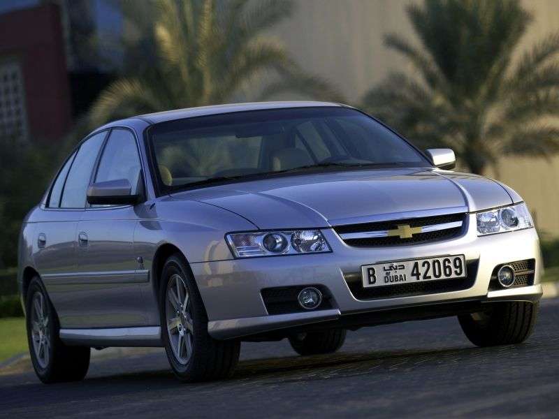 Chevrolet Lumina 3rd generation [restyling] sedan 5.7 AT (2004–2006)