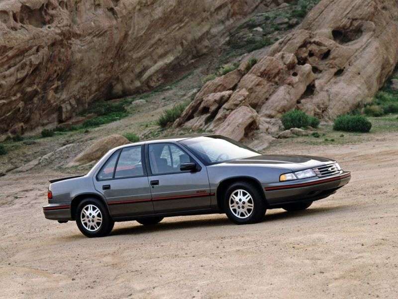 Chevrolet Lumina sedan 1.generacji 3.1 4AT (1990 1990)