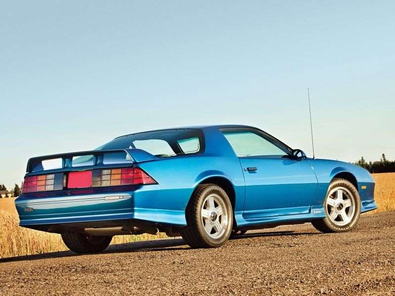 Chevrolet Camaro 3rd generation [2nd restyling] Z28 coupe 2 dv. 5.0 MT (1991–1992)
