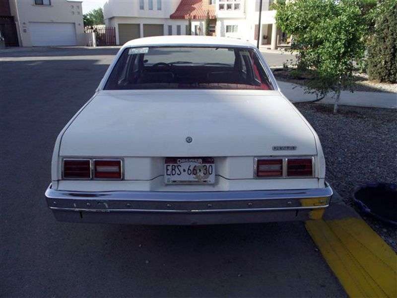Chevrolet Nova 4th generation [3rd restyling] Concours Sedan 5.0 MT (1978–1978)
