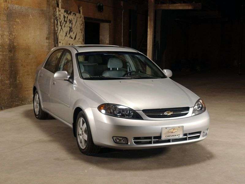 Chevrolet Optra 1.generacja [zmiana stylizacji] hatchback 1.8 MT (2004 2008)