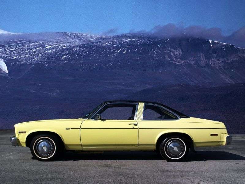 Chevrolet Nova 4th generation coupe 5.7 MT (1975–1975)