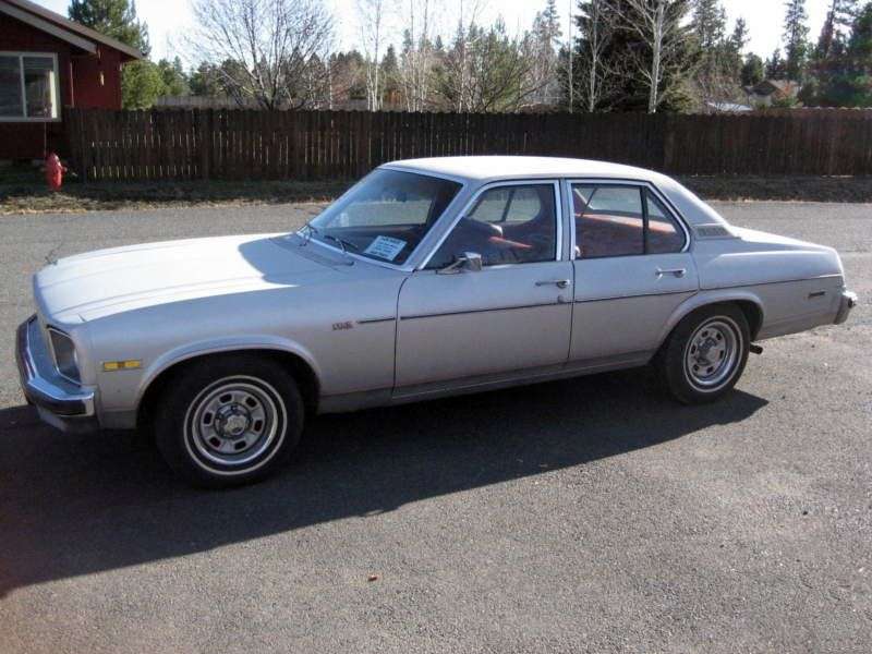 Chevrolet Nova 4 drzwiowa [zmiana stylizacji] sedan 4 drzwiowy. 4,1 Turbo Hydra Matic (1976 1976)