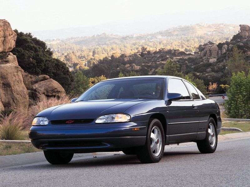Chevrolet Monte Carlo coupe 5.generacji 3.1 Hydra Matic O. D. (1995 1995)