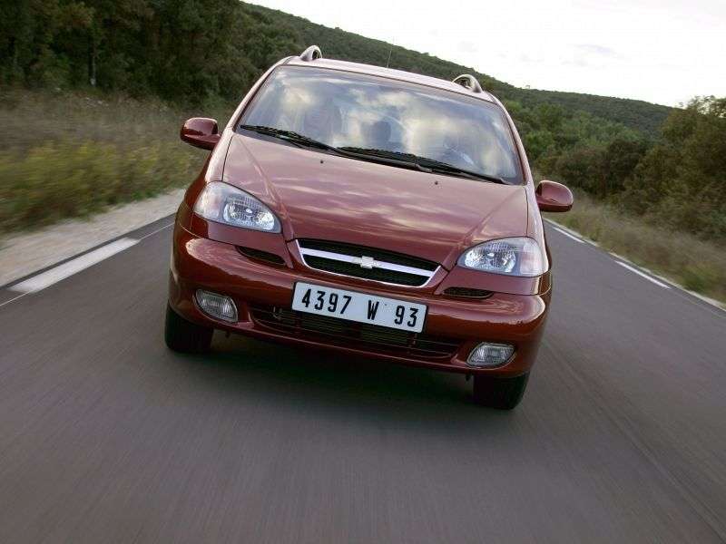 Chevrolet Rezzo 1st generation 1.6 MT minivan (2005–2005)