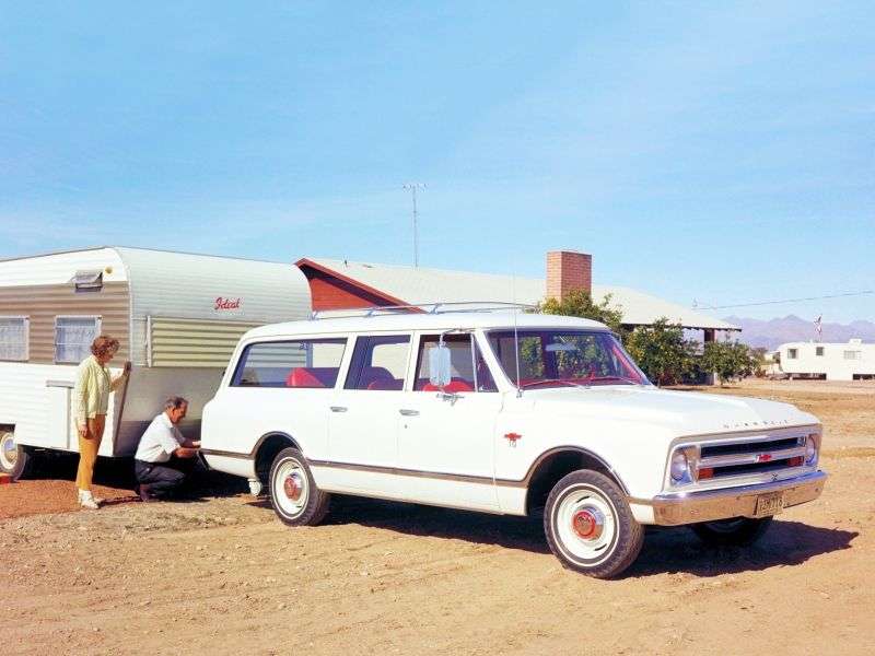 Chevrolet Suburban 7th generation SUV 4.8 Turbo Hydra Matic (1967–1970)