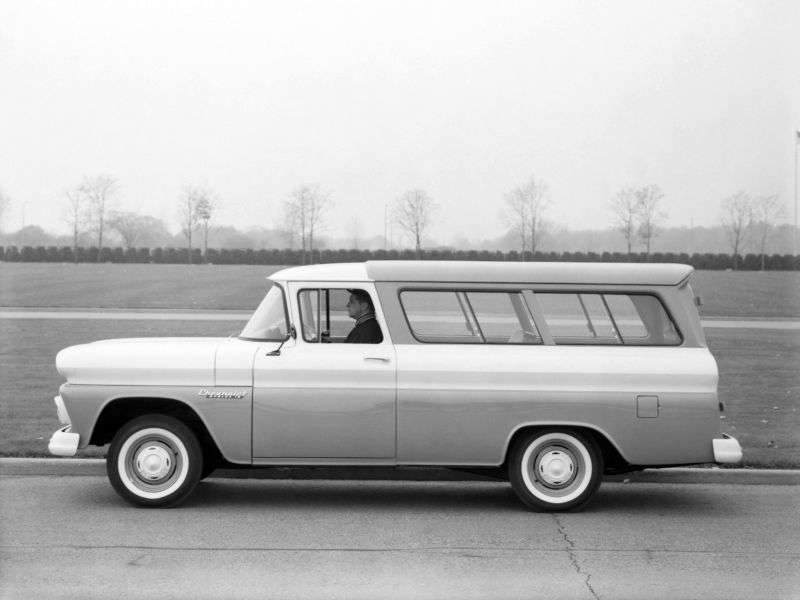 Chevrolet Suburban SUV 6.generacji 3.9 3MT Synchro mesh Heavy Duty (1960 1962)