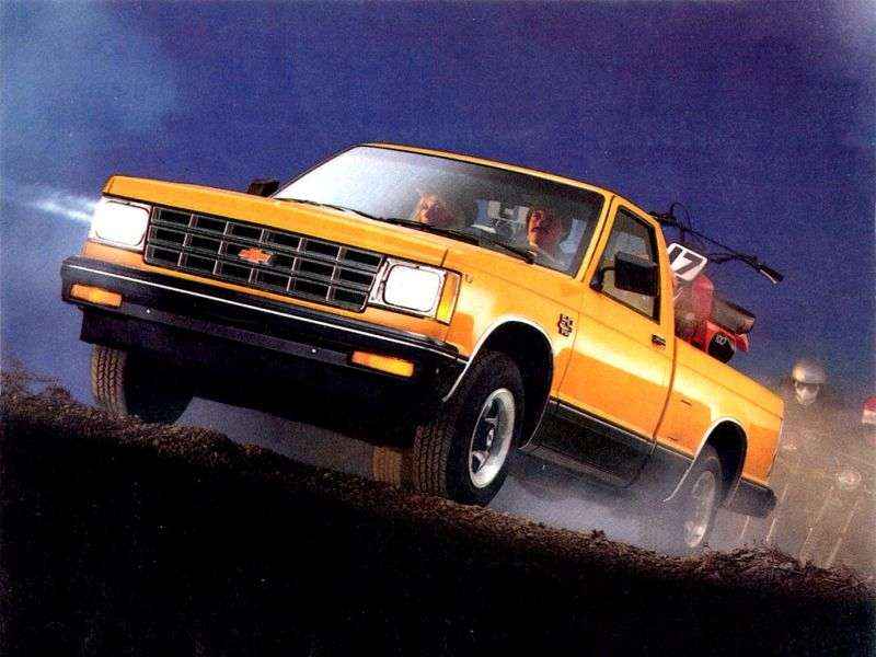 Chevrolet S 10 1st generation Regular Cab pickup 2 bit. 2.2D 4MT (1984–1985)