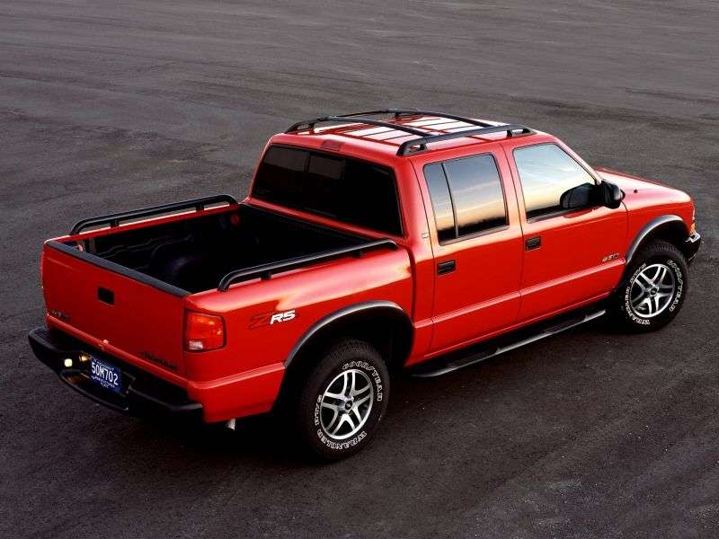 Chevrolet S 10 2nd generation [restyling] Crew Cab pick up 4 bit. 4.3 AT 4WD (2001–2004)