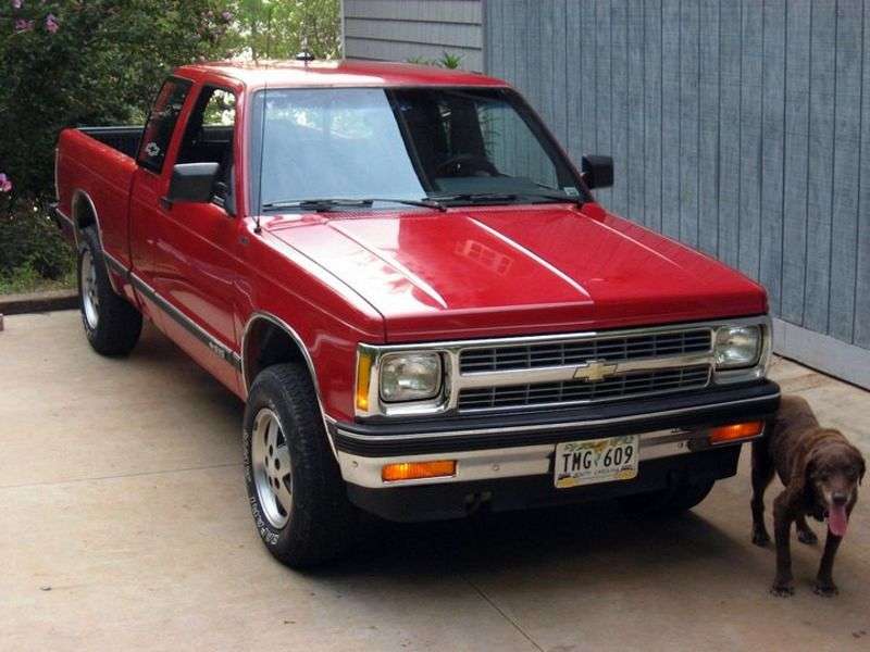 Chevrolet S 10 1st generation Extended Cab pickup 2.5 5MT (1991–1993)