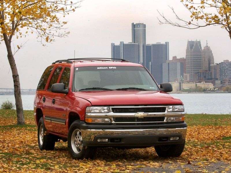 Chevrolet Tahoe GMT800 SUV 5.3 AT 4WD (1999–2004)
