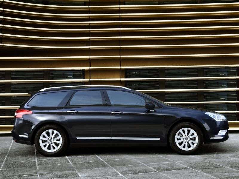 Citroen C5 2nd generation wagon 2.2 Hdi AT Exclusive (2013) (2010 – current century)