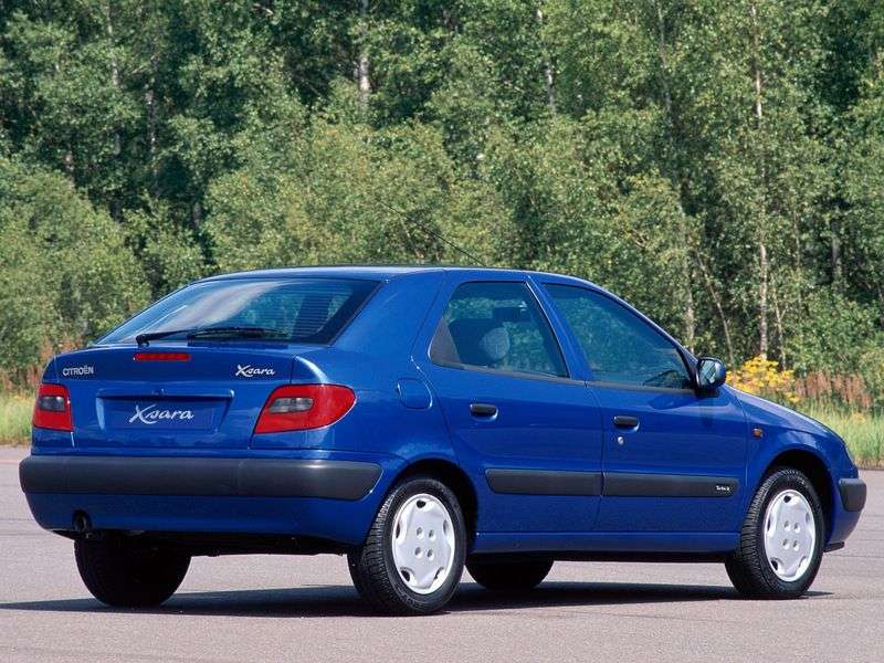 Citroen Xsara hatchback pierwszej generacji 1.4 MT (1997 2000)