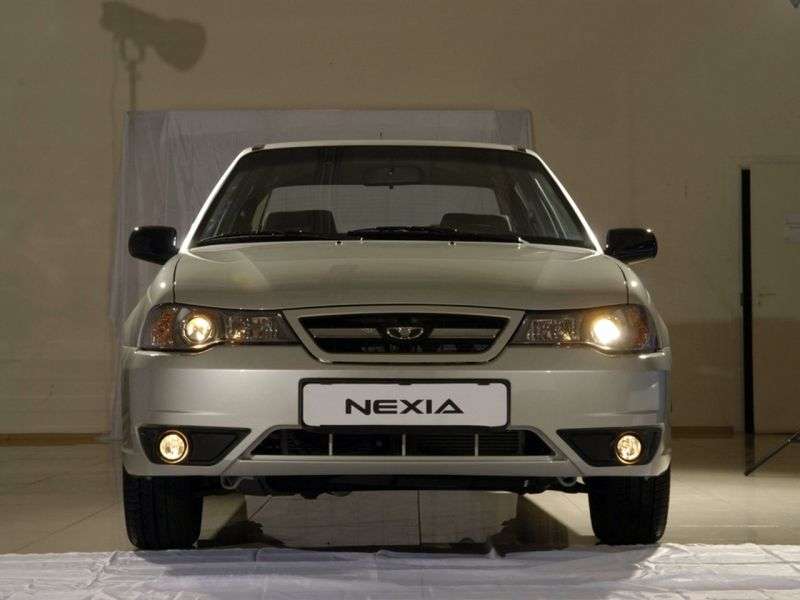Daewoo Nexia 1.generacja [zmiana stylizacji] sedan 1.5 SOHC MT Base (NS28 / 81 150) (2013) (2008 obecnie)
