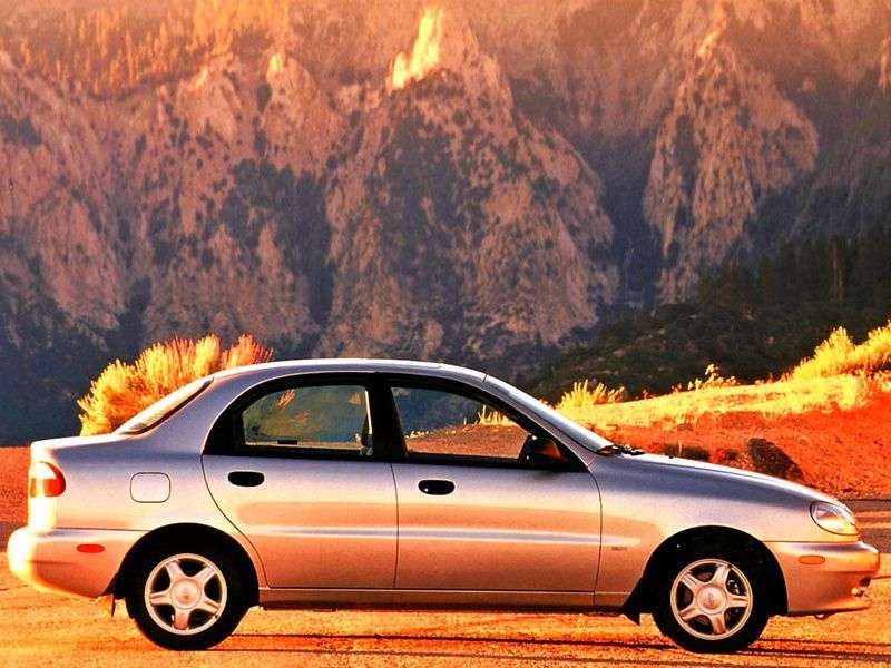 Daewoo Lanos 1st generation sedan 1.3 MT (1997 – n. In.)
