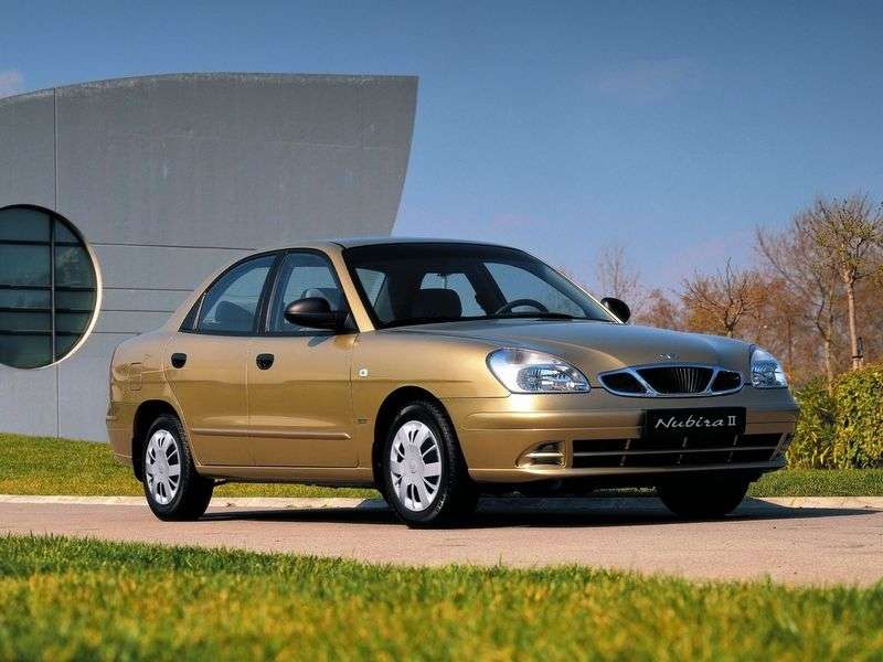 Daewoo Nubira sedan 2.generacji 1.6 MT (2001 2003)