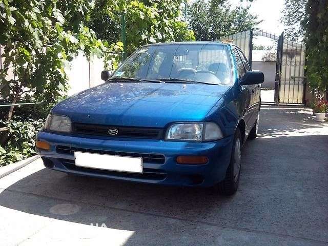 Daihatsu Charade 4th generation sedan 1.5 AT AWD (1994–1996)