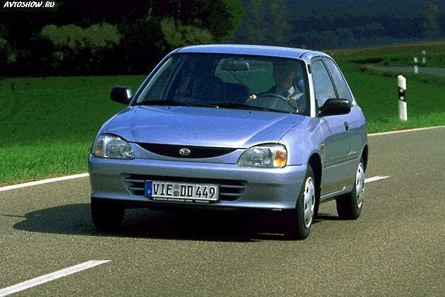 Daihatsu Charade 4th generation [restyling] hatchback 1.5 AT AWD (1996–2000)