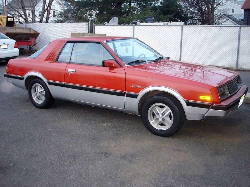 Dodge Challenger 2. generacja [zmiana stylizacji] 2.6 MT coupe (1981 1984)