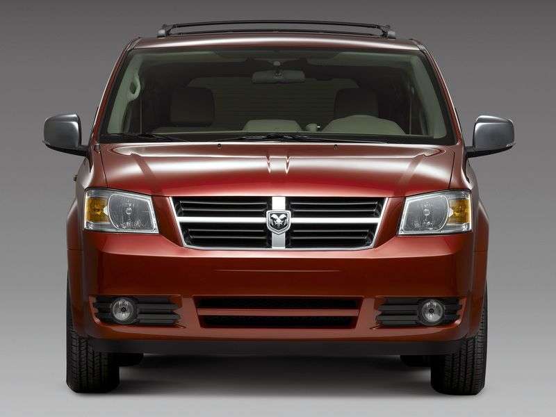 Dodge Caravan 5.generacja Grand minivan 3.3 AT (2007 obecnie)