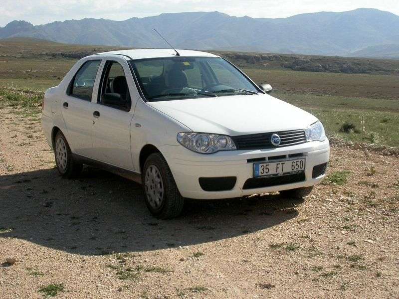 Fiat Albea 1st generation sedan 1.4 MT Comfort (2002–2011)