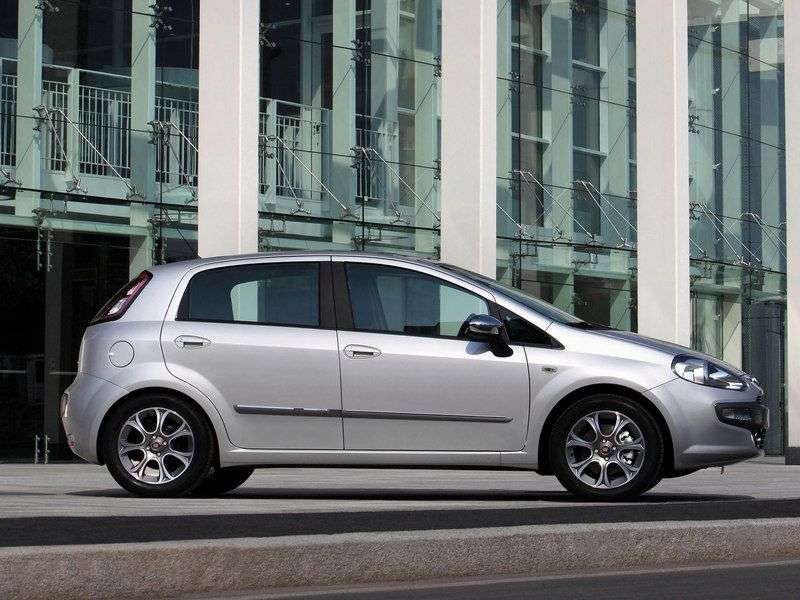 Fiat Punto 3rd generation Evo hatchback 5 bit. 1.4 MT Active (2009–2012)