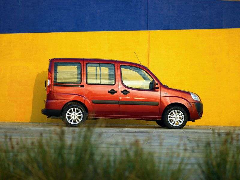 Fiat Doblo 1st generation [restyled] Panorama 1.4 MT Dynamic minivan (2013) (2005 – current century)
