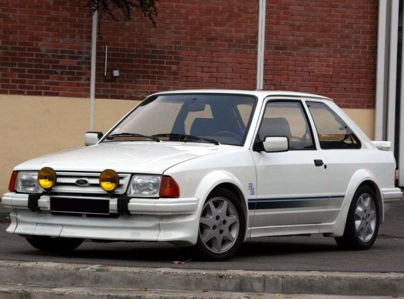 Ford Escort 3 drzwiowy hatchback RS 3 drzwiowy 1.6 RS Turbo MT (1984 1986)