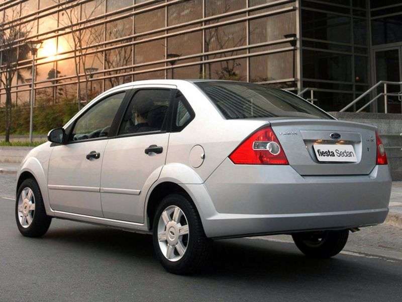 Ford Fiesta 5.generacja [zmiana stylizacji] BR sedan 1.6 Flex MT (2009 2010)