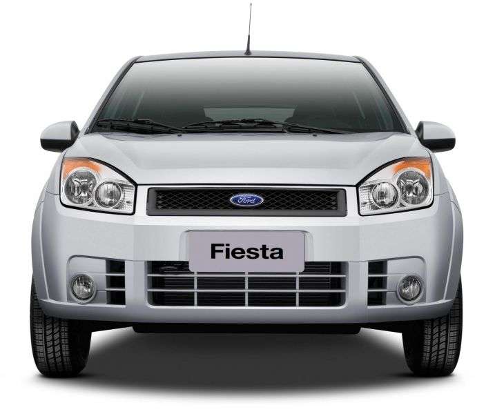 Ford Fiesta 5 tej generacji [zmiana stylizacji] BR hatchback 5 drzwiowy. 1.4 TDCi MT (2007 2010)
