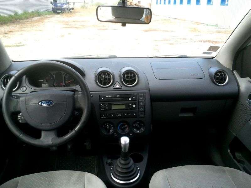 Ford Fiesta 5th generation VAN van 1.4 TDCi MT (2002–2005)