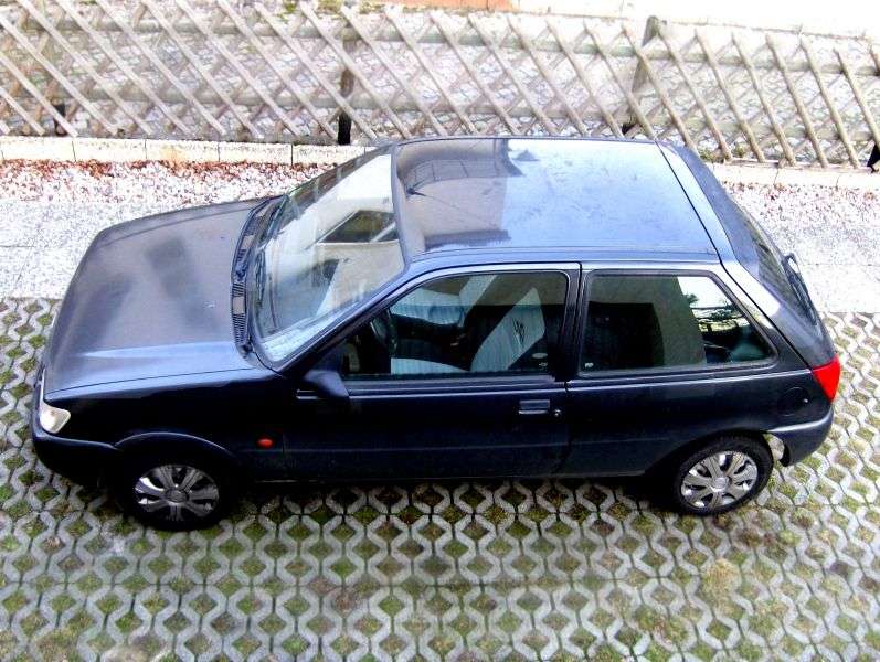 3 drzwiowy hatchback 3 drzwiowy Ford Fiesta 1.8i XR2i MT (1992 1994)
