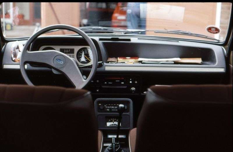 Ford Fiesta 1st generation VAN van 1.0 MT (1976–1983)