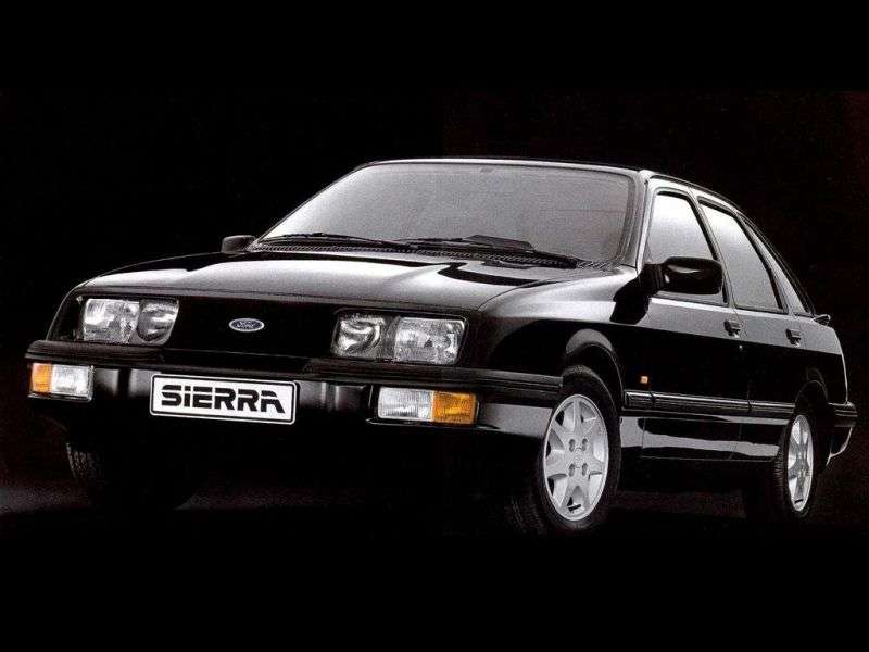 5 drzwiowy hatchback Ford Sierra pierwszej generacji 1,8 5MT (1982 1987)