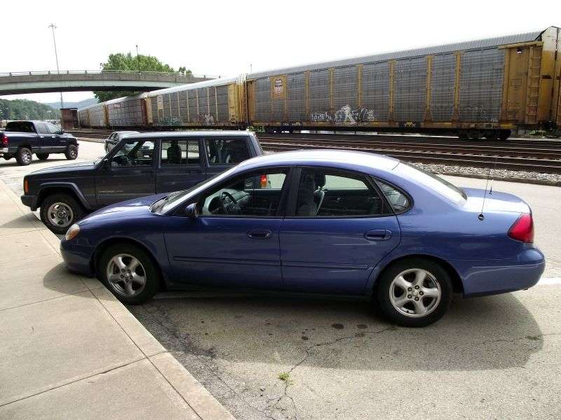 Ford Taurus sedan 4 generacji 3.0 AT (2000 2007)