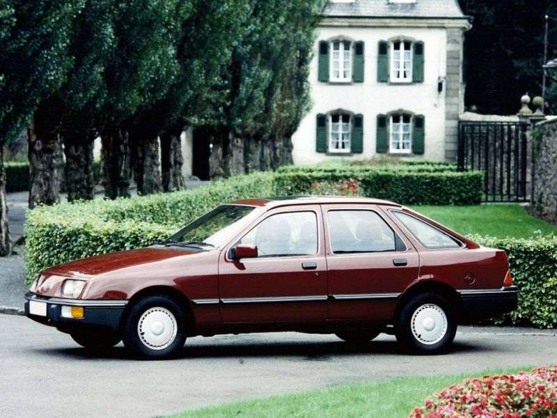 5 drzwiowy hatchback Ford Sierra pierwszej generacji 1,8 5MT (1982 1987)