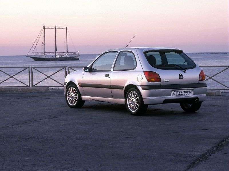 3 drzwiowy Ford Fiesta 4 tej generacji [zmiana stylizacji] hatchback. 1,25 MT (1999 2002)