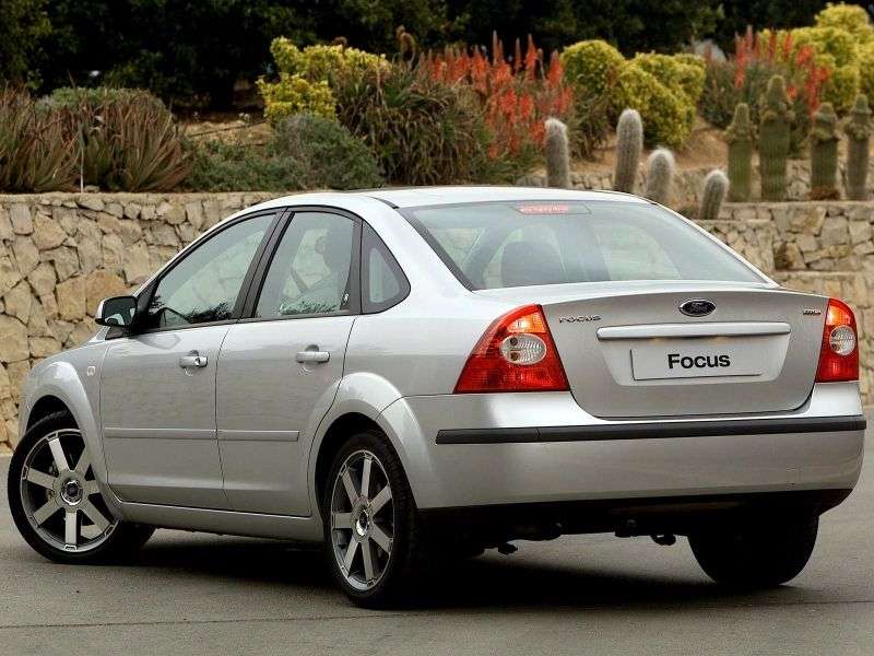 Ford Focus 2 generacji sedan 4 drzwiowy 1,6 mln ton (2005 2008)