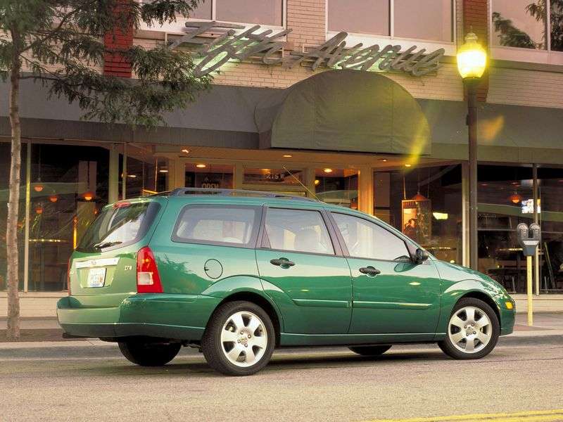 Ford Focus 1st generation Turnier (USA) wagon 2.0i MT SE (1999–2004)