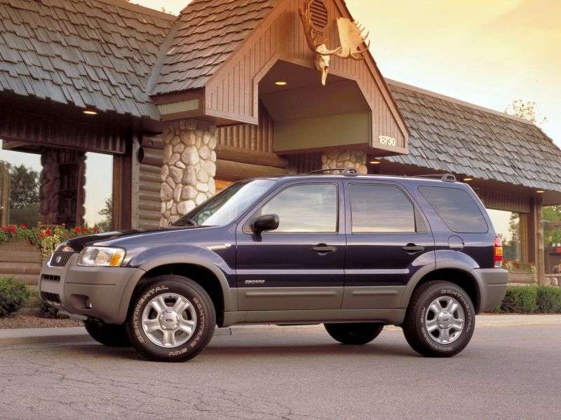 Ford Escape 1st generation crossover 2.0 MT (2000–2004)
