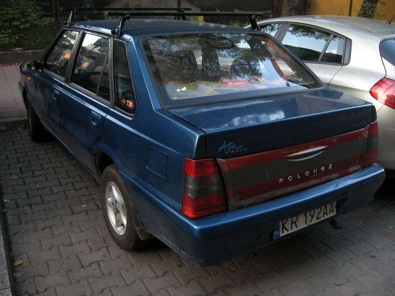 FSO Polonez 2. generacja [zmiana stylizacji] Atu Plus sedan 1.6 MT (1997 2002)