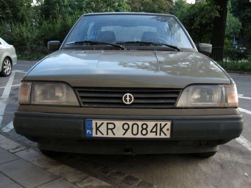 FSO Polonez 2. generacja Atu sedan 1.6 MT (1993 1997)