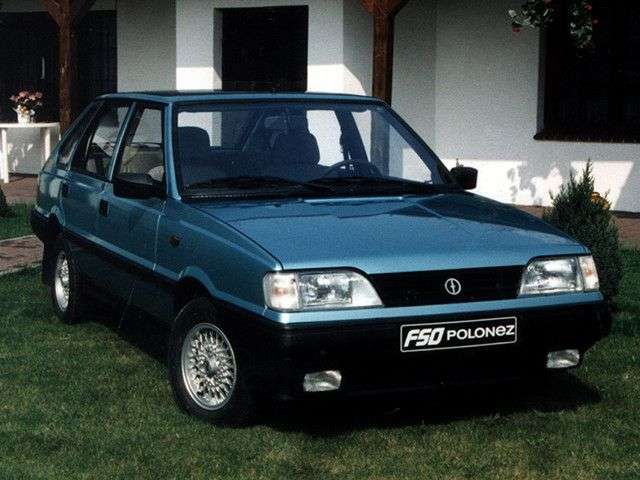 FSO Polonez 2nd generation Caro 1.5 MT hatchback (1992–1997)