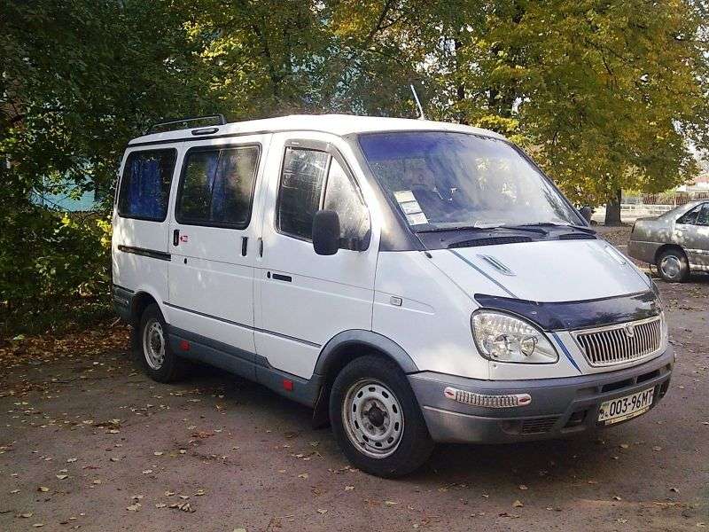 GAZ 2217 Sable Barguzin 1st generation [restyling] 2217 minivan 2.1 MT TD (2003–2010)