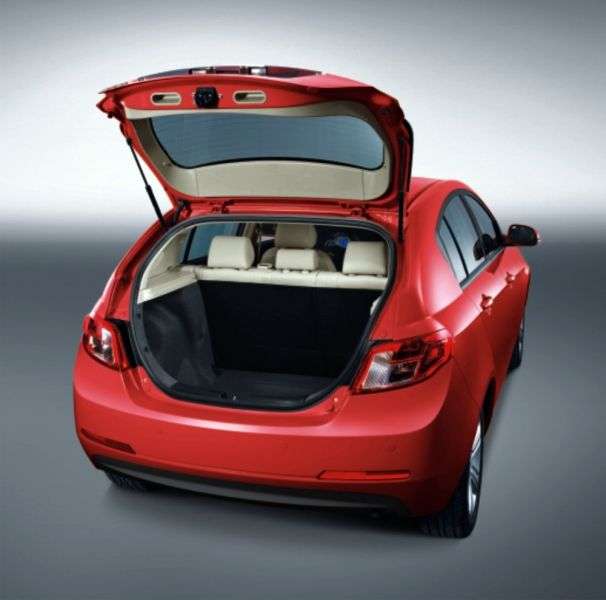Geely Emgrand hatchback 1.generacji 1.8 MT Comfort (2012 obecnie)