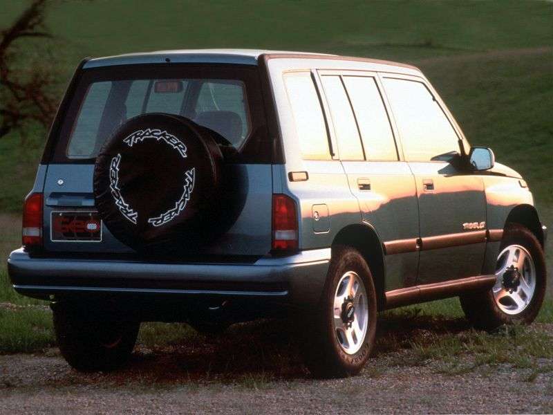 Geo Tracker 1st generation SUV 1.6 MT (1994–1996)
