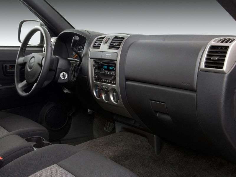 GMC Canyon 2 drzwiowy pickup z kabiną zwykłą pierwszej generacji 2.8 MT 4WD (2003 2006)