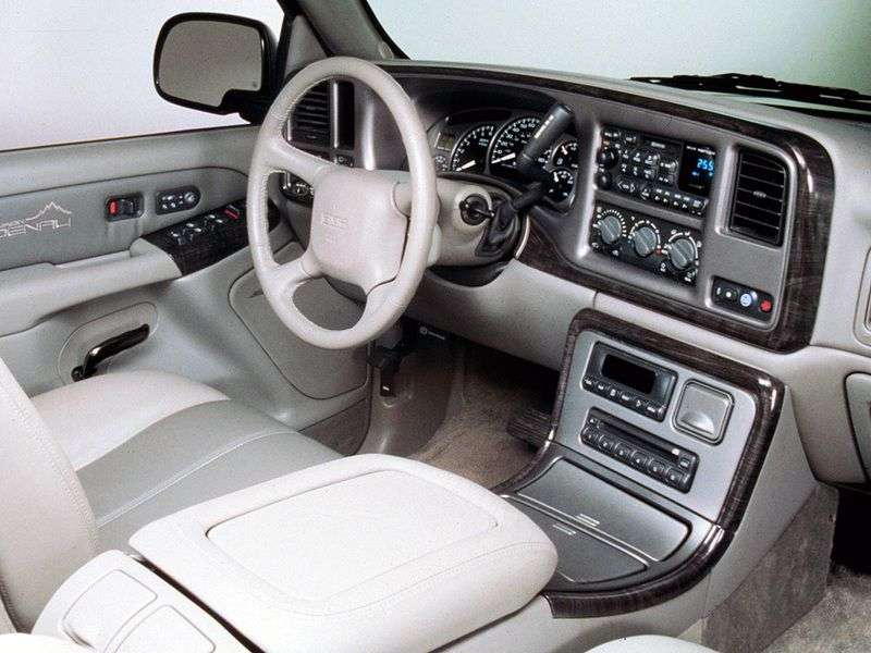 GMC Yukon GMT800 SUV 6.0 AT XL 2500 (2000–2006)